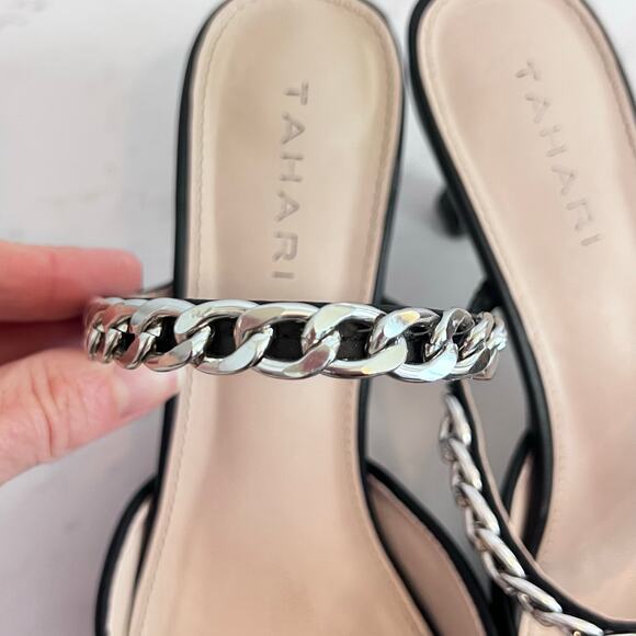 TAHARI WOMENS BLACK WITH SILVER CHAIN MULES LOWER HEEL SIZE 7 1/2 - Picture 4 of 12